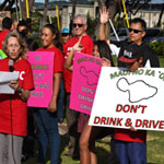 Maui activists show that aloha spirit sans spirits
